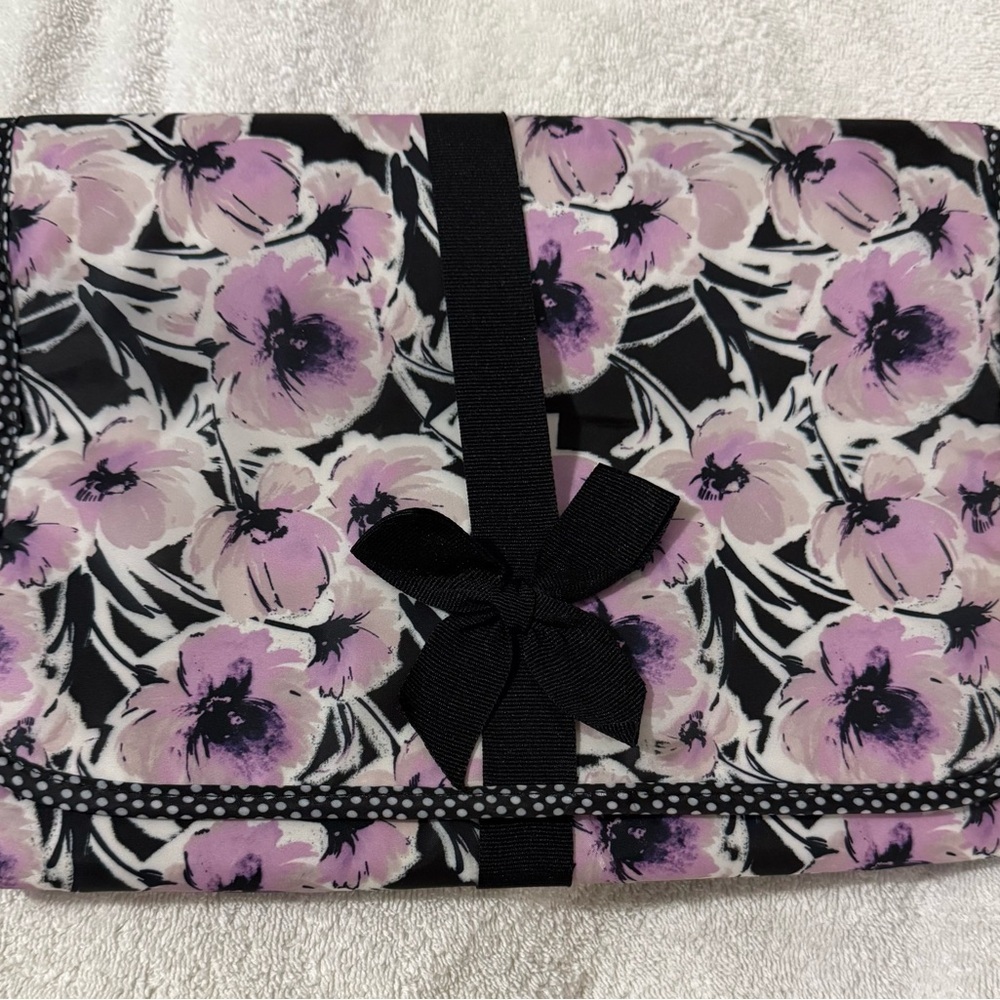 Enchante Accessories Floral Hanging Travel Organizer Bag